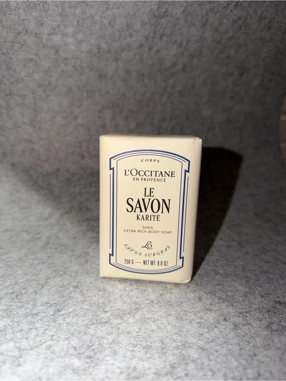 L'OCCITANE Le Savon Karité Extra Rich Body Soap - Cream & Blue